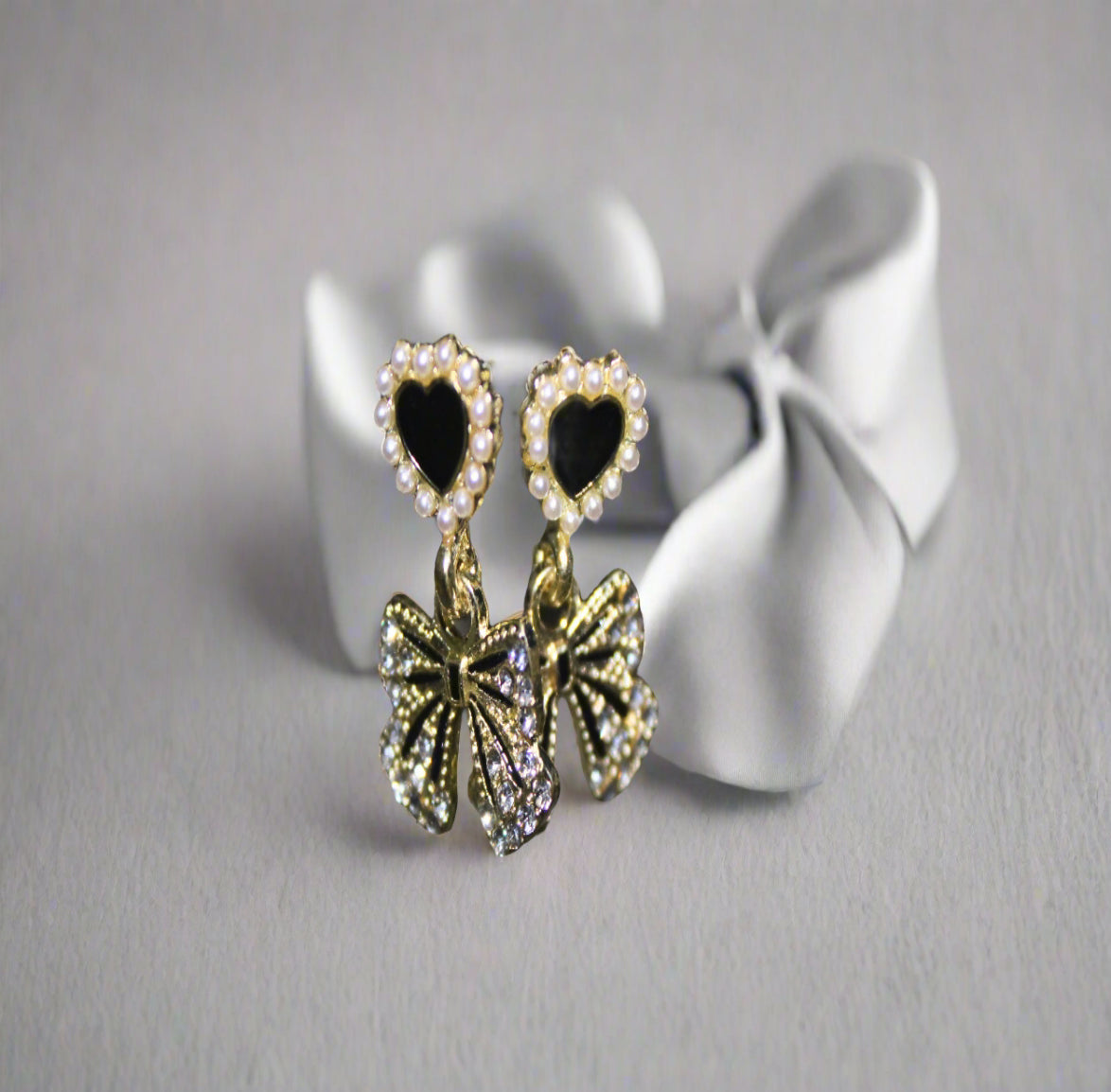 Heart Bow Dangle Earring